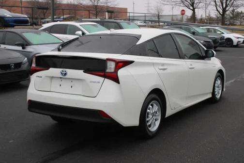 2019 Toyota Prius LE
