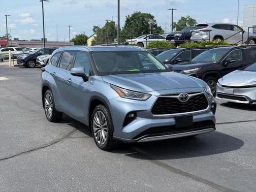 2021 Toyota Highlander Platinum