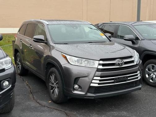 2017 Toyota Highlander XLE