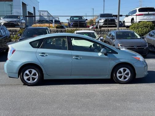 2014 Toyota Prius Two
