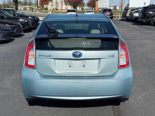 2014 Toyota Prius Two