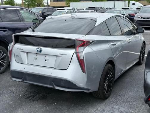2017 Toyota Prius Four Touring