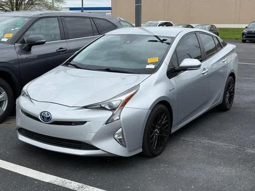 2017 Toyota Prius Four Touring