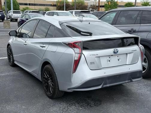 2017 Toyota Prius Four Touring