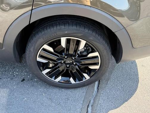 2024 Kia Telluride SX