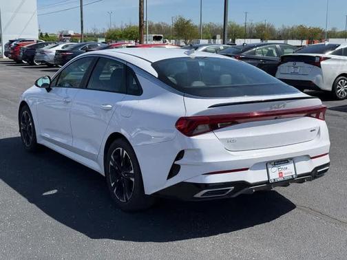 2024 Kia K5 GT-Line