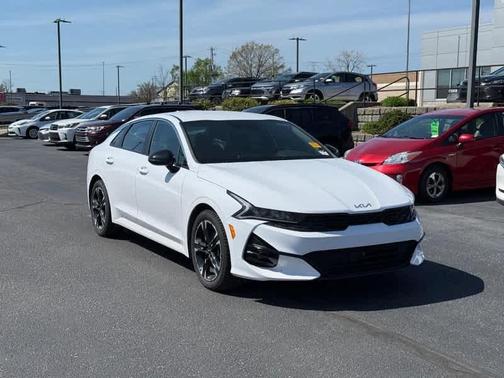 2024 Kia K5 GT-Line