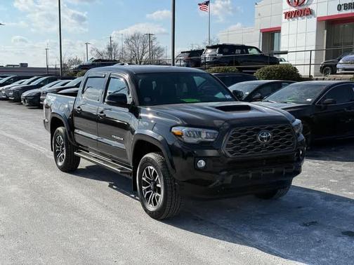 2023 Toyota Tacoma TRD Sport