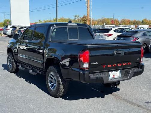 2022 Toyota Tacoma SR