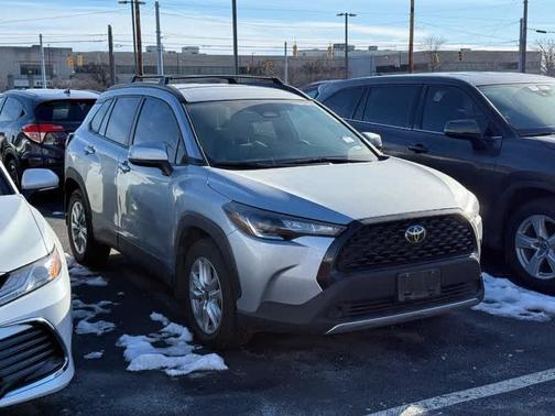 2023 Toyota Corolla Cross LE