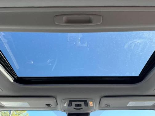 2025 Toyota Sienna XLE 7 Passenger