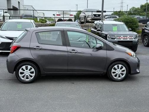 2015 Toyota Yaris L