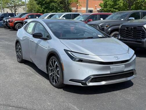 2025 Toyota Prius L