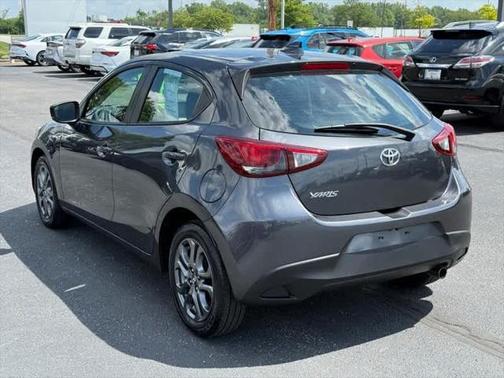 2020 Toyota Yaris Sedan LE
