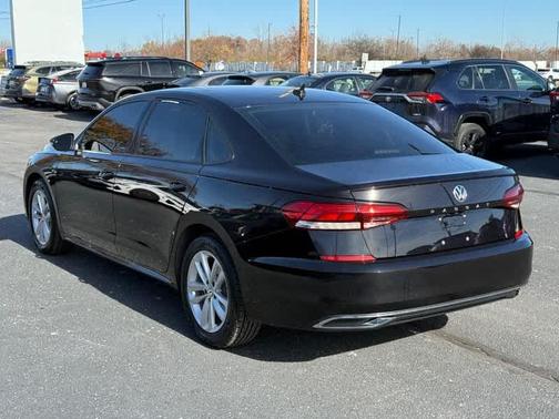 2021 Volkswagen Passat 2.0T S