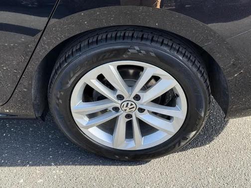 2021 Volkswagen Passat 2.0T S