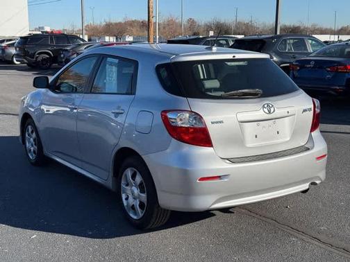 2009 Toyota Matrix Base