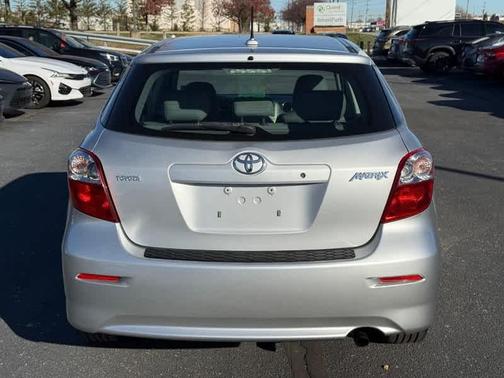 2009 Toyota Matrix Base