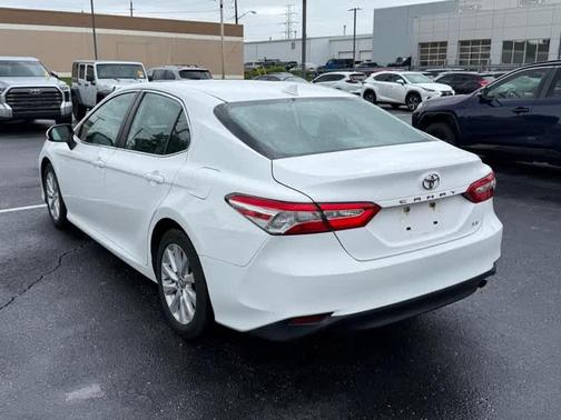 Super White 2019 Toyota Camry LE