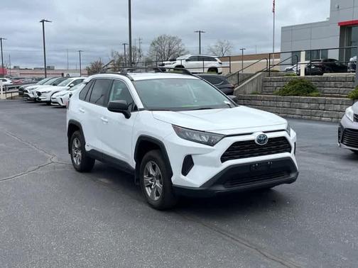 2022 Toyota RAV4 Hybrid LE
