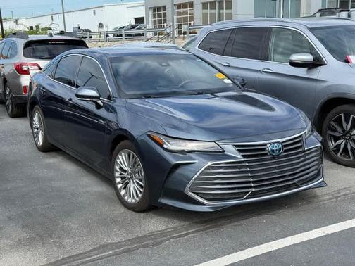 2021 Toyota Avalon Hybrid Limited