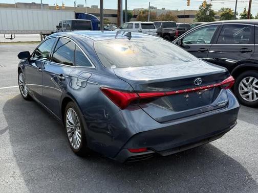 2021 Toyota Avalon Hybrid Limited