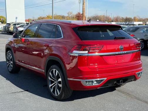 2023 Volkswagen Atlas Cross Sport 3.6L V6 SEL Premium R-Line