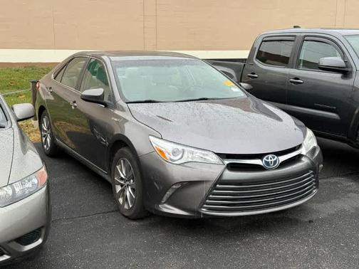 2017 Toyota Camry Hybrid XLE