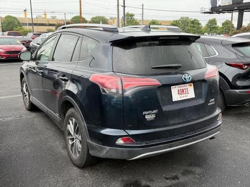 2017 Toyota RAV4 Hybrid XLE