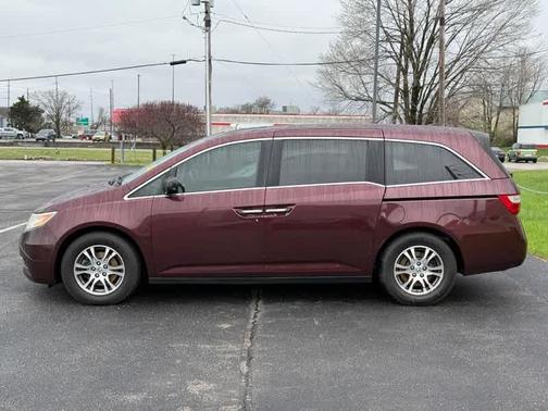 Dark Cherry Pearl 2012 Honda Odyssey EX-L