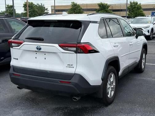 2021 Toyota RAV4 Hybrid XLE