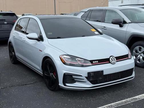 2018 Volkswagen Golf GTI 2.0T S 4-Door