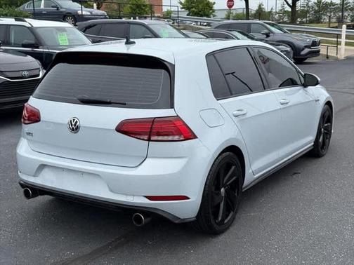 2018 Volkswagen Golf GTI 2.0T S 4-Door