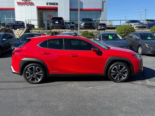 2019 Lexus UX 250h Base