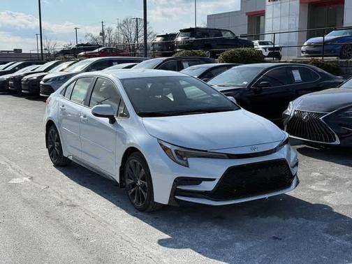 2026 Toyota Corolla Hybrid SE