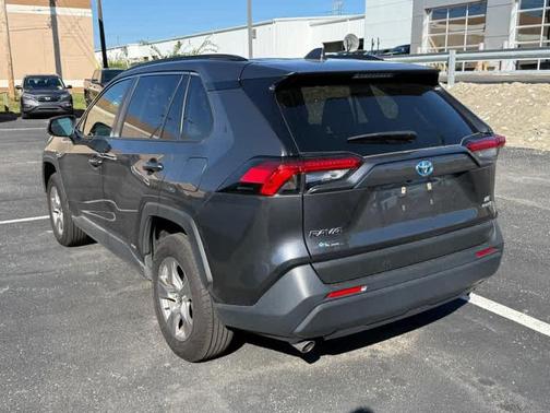 2023 Toyota RAV4 Hybrid LE
