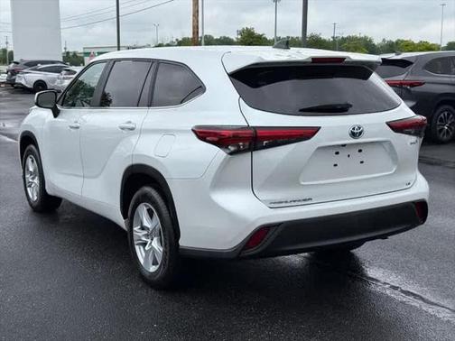 2023 Toyota Highlander Hybrid LE