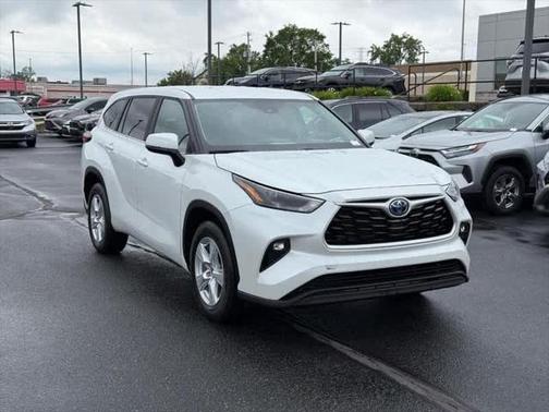 2023 Toyota Highlander Hybrid LE