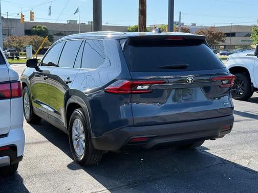 Storm Cloud 2025 Toyota Grand Highlander XLE