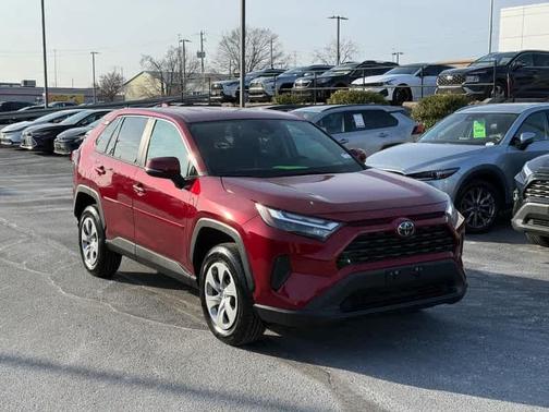 2023 Toyota RAV4 LE