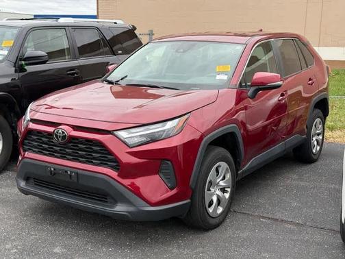 2023 Toyota RAV4 LE
