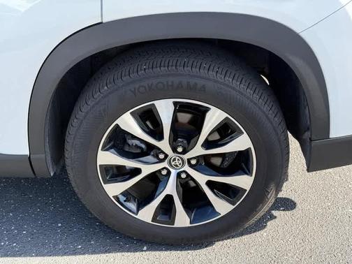 2024 Toyota Grand Highlander Hybrid Limited MAX