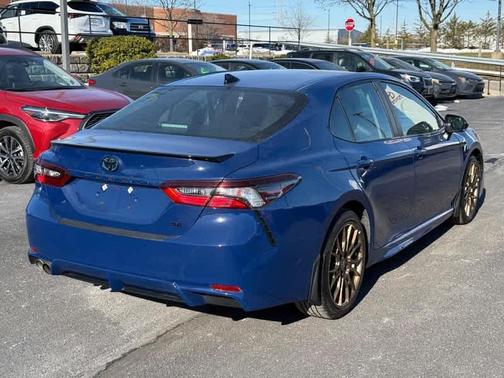2023 Toyota Camry SE