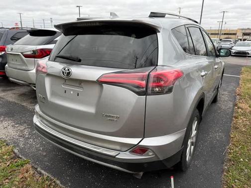 2017 Toyota RAV4 Limited