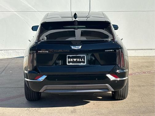 2025 Cadillac OPTIQ Luxury 2 AWD
