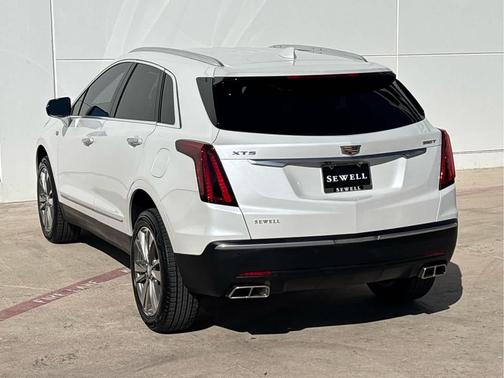 2021 Cadillac XT5 Luxury