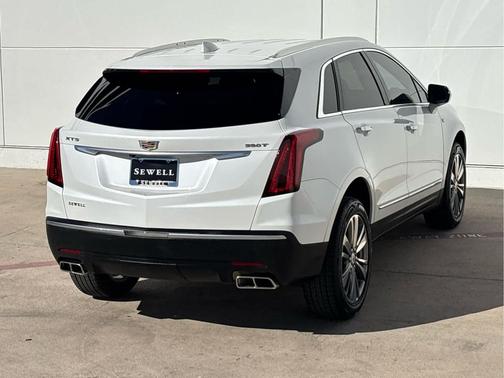 2021 Cadillac XT5 Luxury
