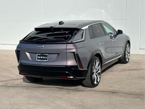 2024 Cadillac LYRIQ Luxury