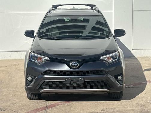 2018 Toyota RAV4 SE