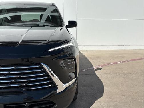2025 Buick Enclave Preferred FWD